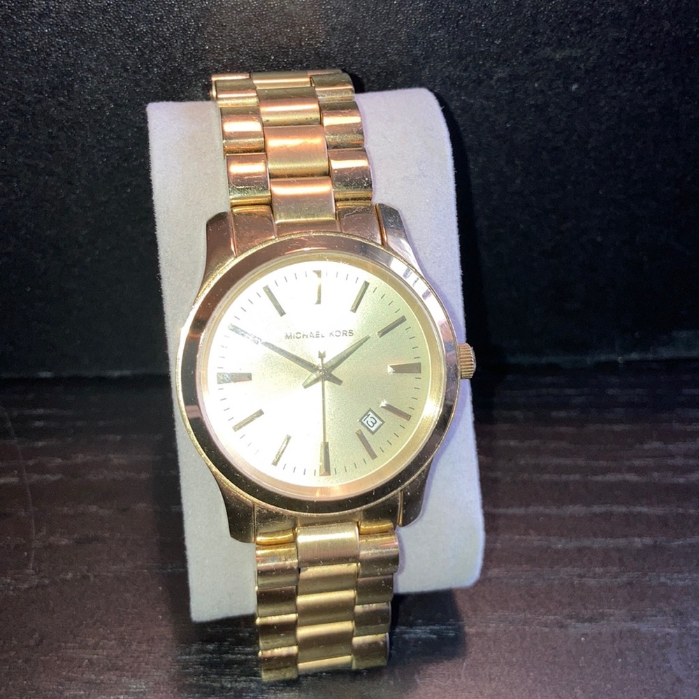Large women’s Gold Michael Kors Watch